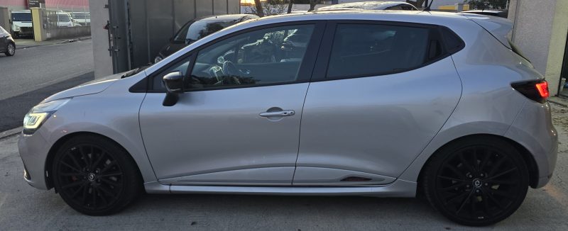 RENAULT CLIO 2018