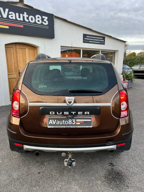 DACIA DUSTER  2010 1.6 16v 105CV / Distribution Neuve / CT OK 