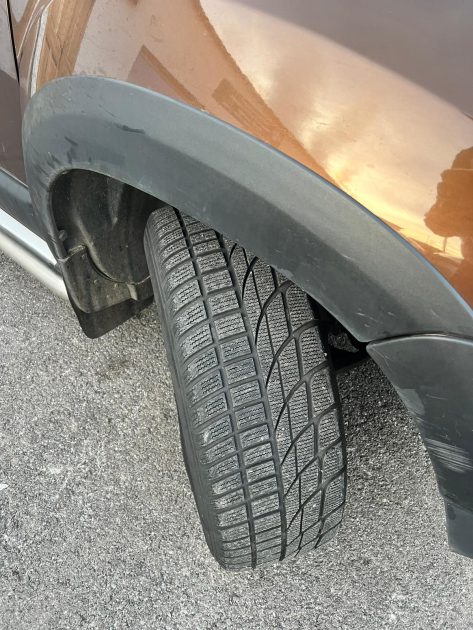 DACIA DUSTER  2010 1.6 16v 105CV / Distribution Neuve / CT OK 