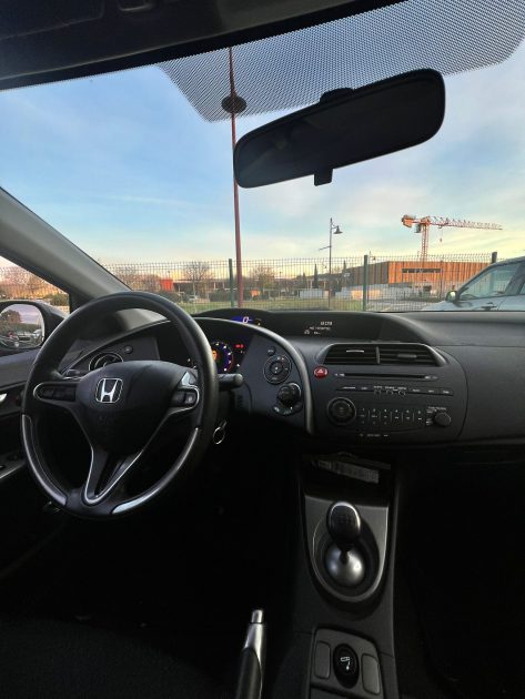 HONDA CIVIC 2011 1.4ivtec 100cv / Moteur à Chaine 