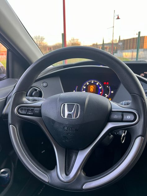 HONDA CIVIC 2011 1.4ivtec 100cv / Moteur à Chaine 