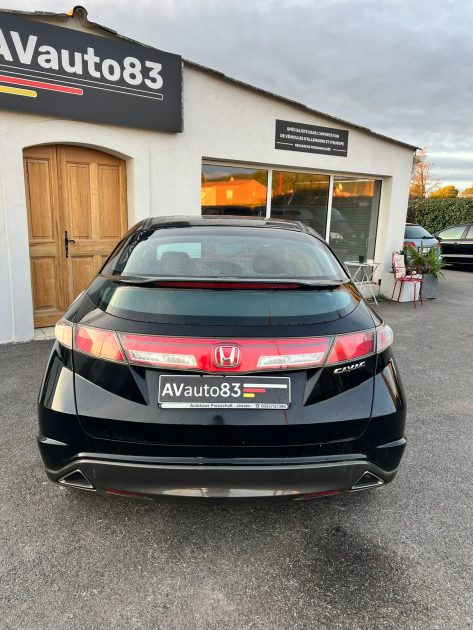 HONDA CIVIC 2011 1.4ivtec 100cv / Moteur à Chaine 