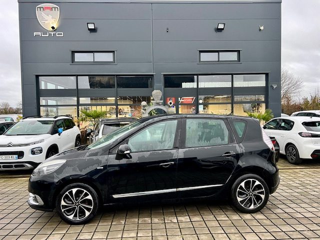RENAULT MEGANE SCENIC 1.5 dCi 110Ch FAP ECO2 BOSE EDITION EDC