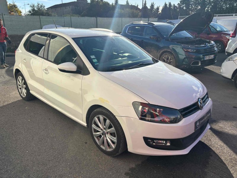 VOLKSWAGEN POLO 2010