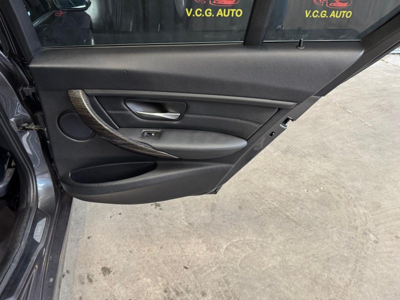 B.M.W. SERIE 3 F30 2.0 320d 184CH LUXURY