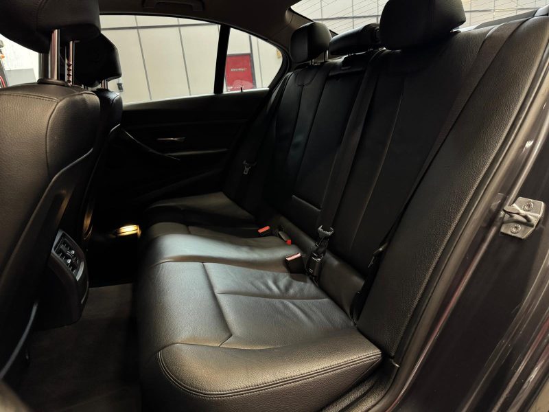 B.M.W. SERIE 3 F30 2.0 320d 184CH LUXURY