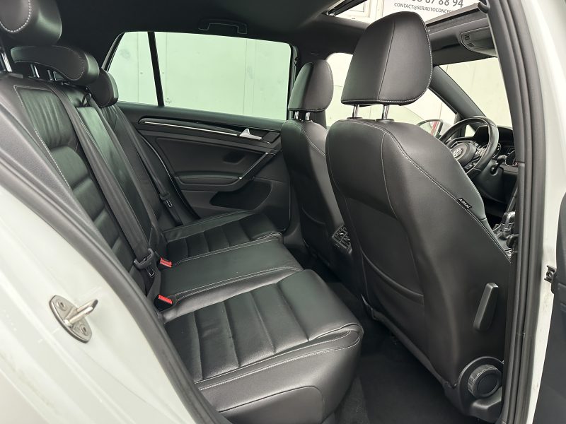 VOLKSWAGEN GOLF 2014