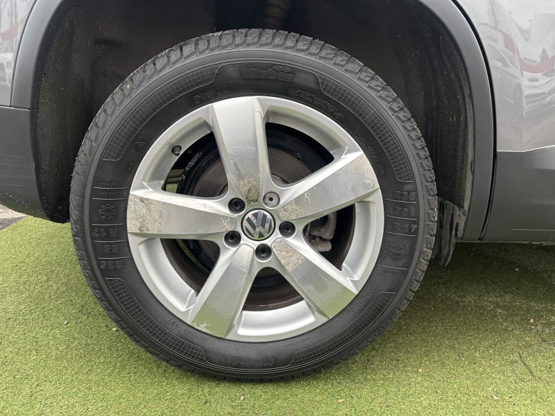 VOLKSWAGEN TIGUAN 2013