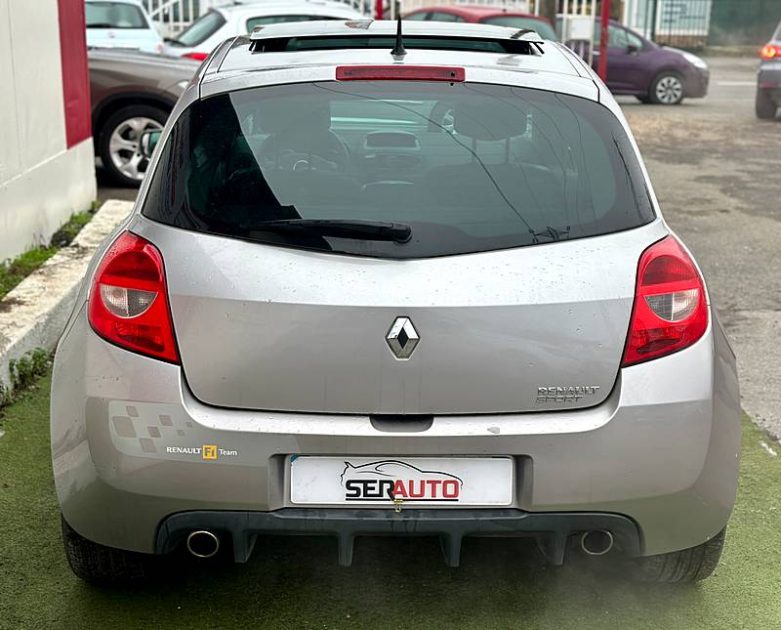 RENAULT CLIO III  2.0 16V 200CV RS SPORT - *** REMISE - A PRIX COUTANT !! ***