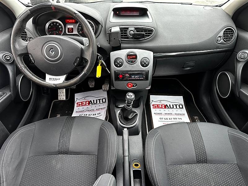 RENAULT CLIO III  2.0 16V 200CV RS SPORT - *** REMISE - A PRIX COUTANT !! ***