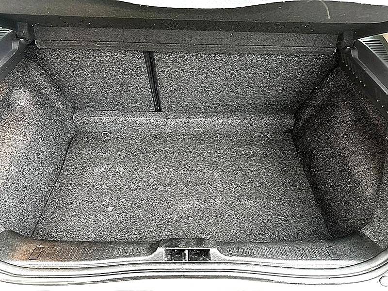 RENAULT CLIO III  2.0 16V 200CV RS SPORT - *** REMISE - A PRIX COUTANT !! ***