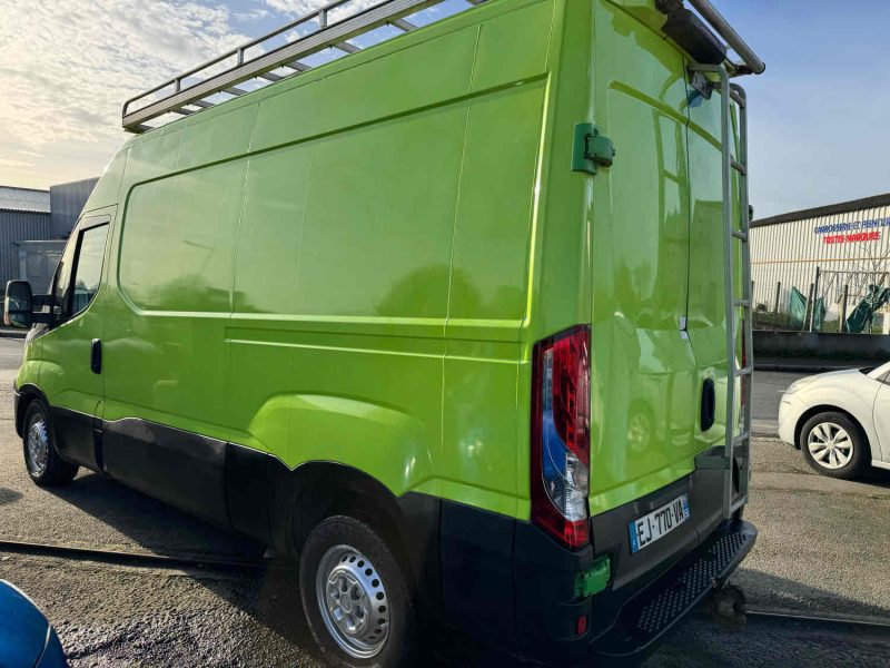 DAILY 2.3 MULTIJET 136 35-140S