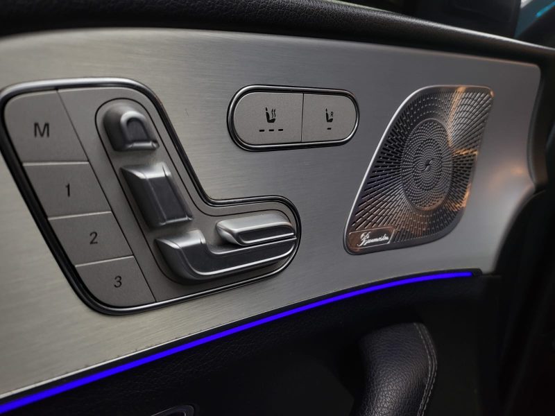 350d 4-matic 272cv / PACK AMG LINE FULL OPTIONS