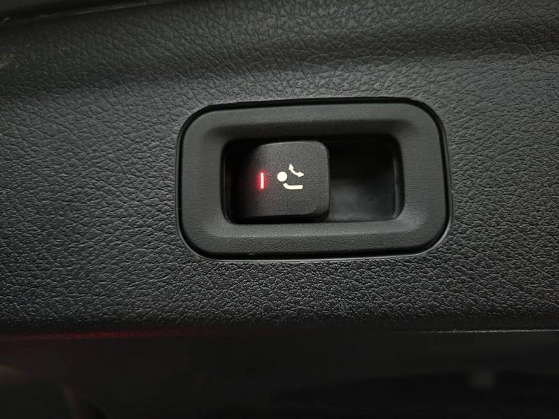 350d 4-matic 272cv / PACK AMG LINE FULL OPTIONS