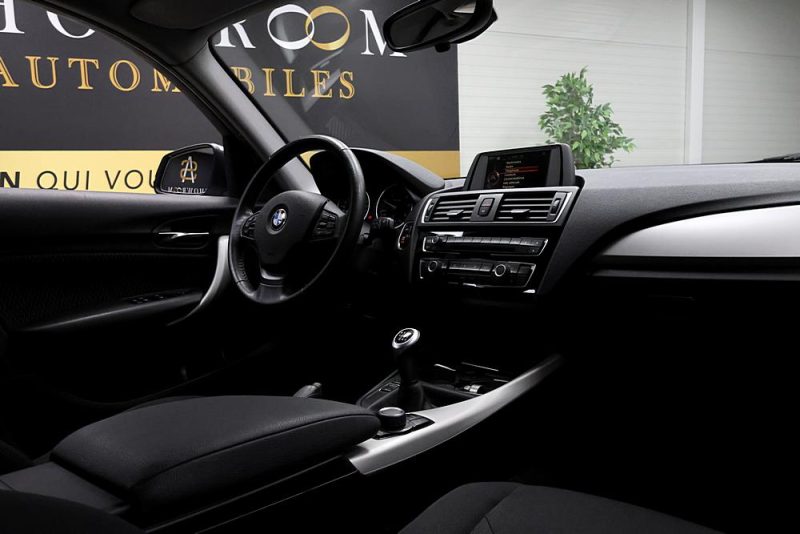 B.M.W. Série 1 2016