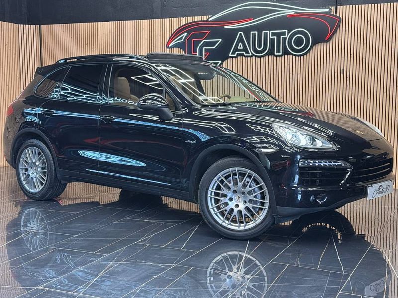 PORSCHE CAYENNE 2012