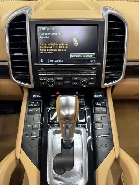 PORSCHE CAYENNE 2012