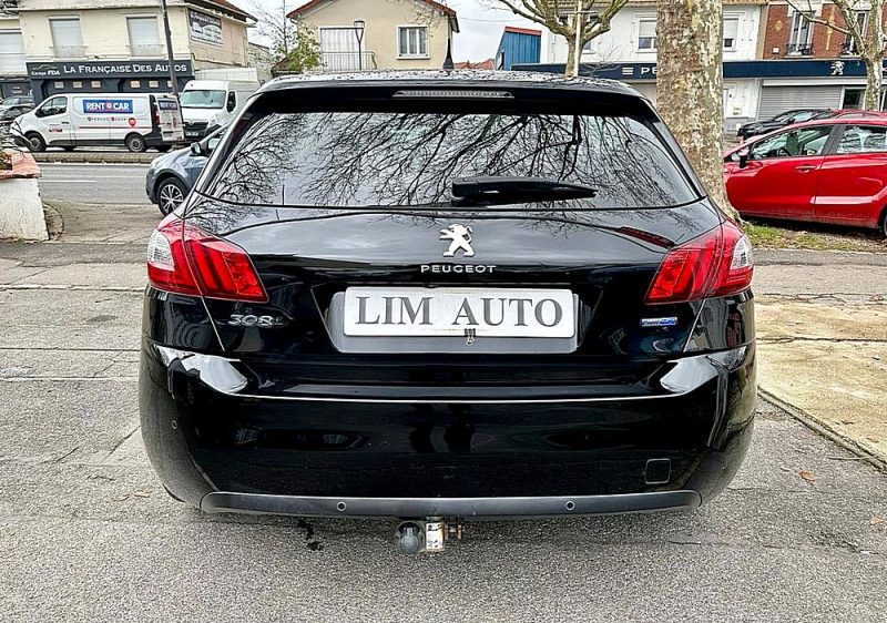 PEUGEOT 308 2015