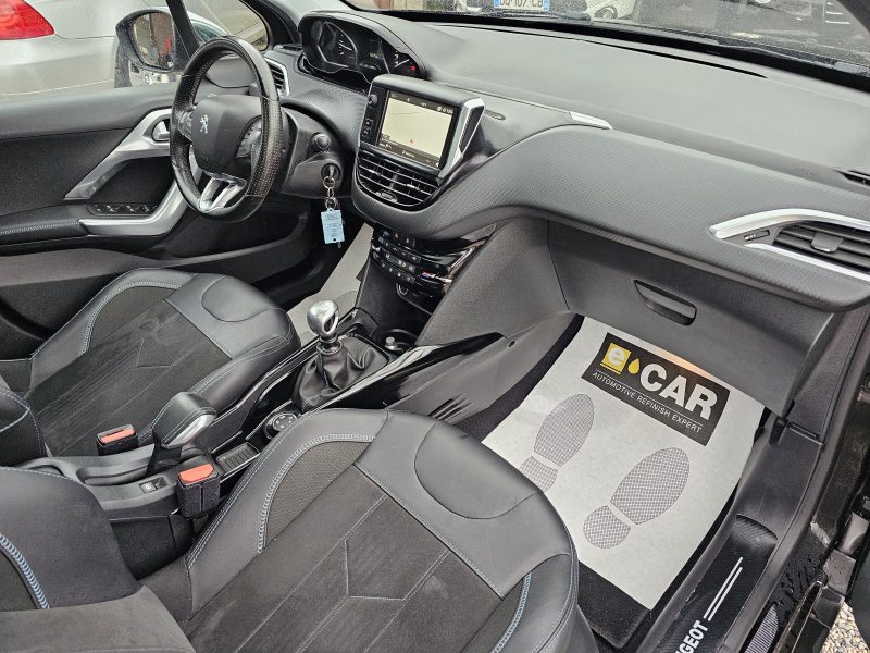 PEUGEOT 2008 1,5 HDI 100 CH BVM6 CROSSWAY FULL