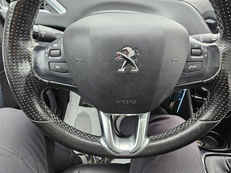 PEUGEOT 2008 1,5 HDI 100 CH BVM6 CROSSWAY FULL