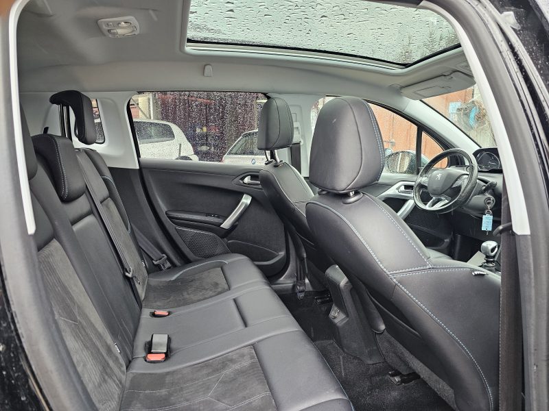 PEUGEOT 2008 1,5 HDI 100 CH BVM6 CROSSWAY FULL