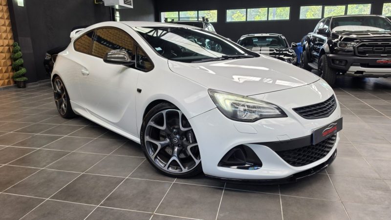 OPEL ASTRA GTC 2.0 TURBO 280 OPC*GPS*SIEGES PERF 2013