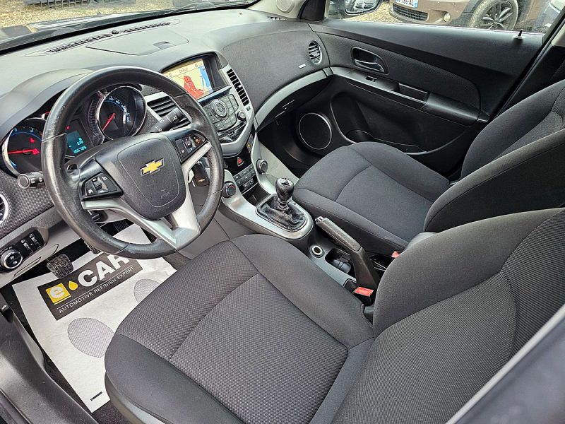 CHEVROLET CRUZE 1,7 CRDI 131 CH LTZ GPS 