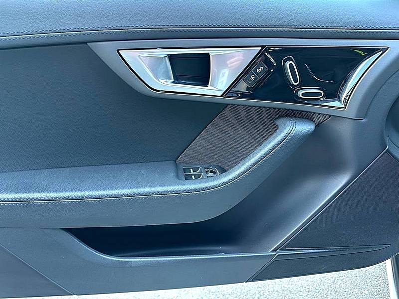 JAGUAR F-Type COUPE 3.0 V6 380 S*1°Main*ECHAP.*CAMERA*