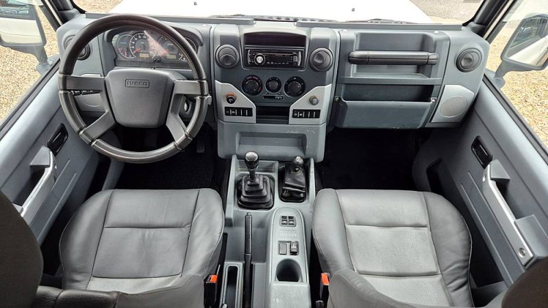 IVECO MASSIF 3.0 HPT 176 ch 25S18 Station Wagon CHASSIS-CABINE