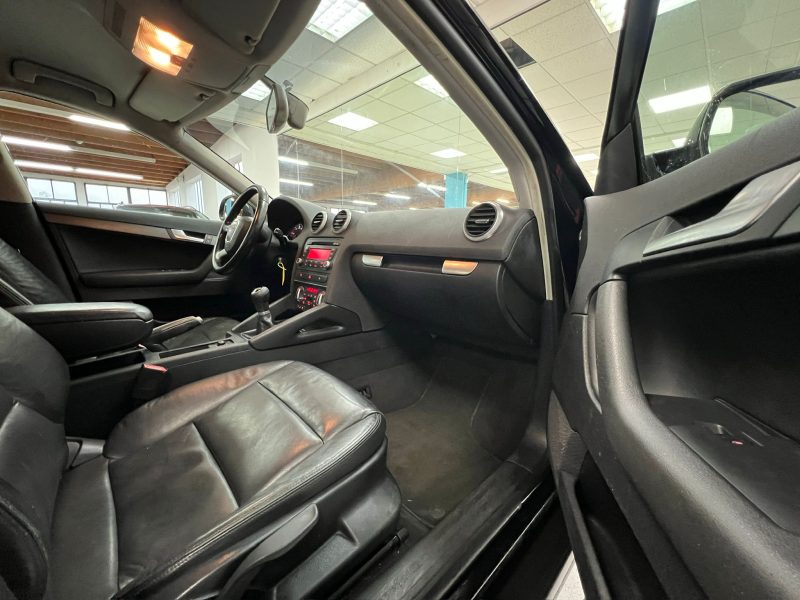 AUDI A3 Sportback 1.9 TDI 105CH DPF ATTRACTION