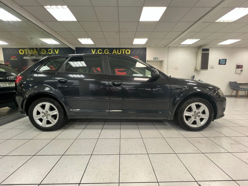 AUDI A3 Sportback 1.9 TDI 105CH DPF ATTRACTION