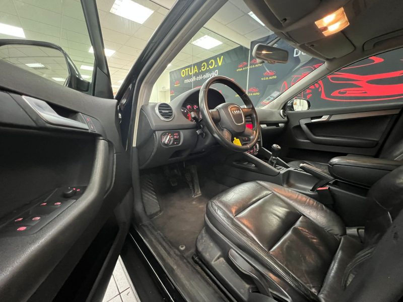 AUDI A3 Sportback 1.9 TDI 105CH DPF ATTRACTION