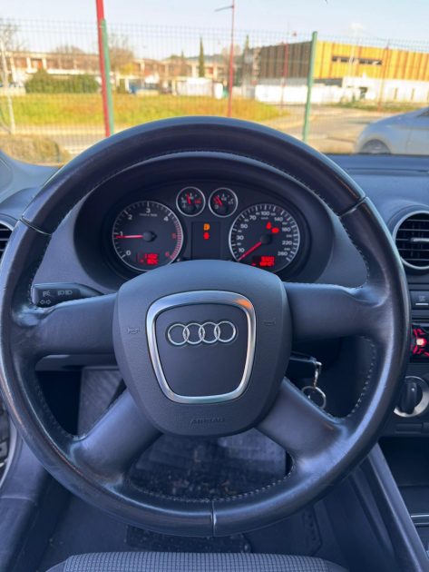 AUDI A3 2007 1.9TDI 105CV Ambiente / Distribution Neuve / CT OK / Révisée 