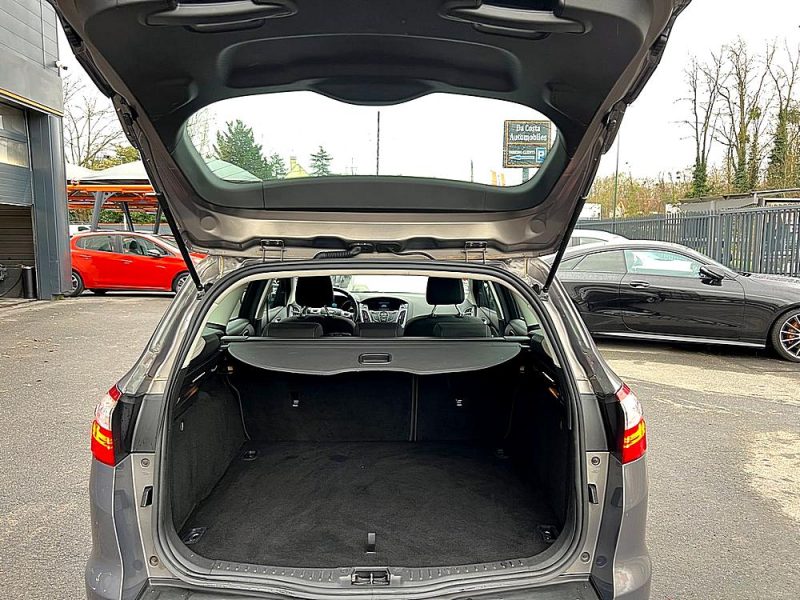 FORD FOCUS III SW BREAK 1.0 ECOBOOST 125 Cv TITANIUM / 1ERE MAIN CRIT AIR 1 - GARANTIE 1 AN