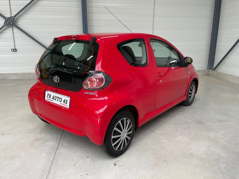 TOYOTA AYGO 1.0 3P - 93 445 km – MOTEUR À CHAÎNE