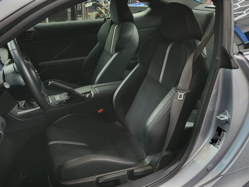 TOYOTA GR86 2.4 VVT-i 234cv BVM6 1ère Main / GARANTIE CONSTRUCTEUR JUSQU'EN 05/2026