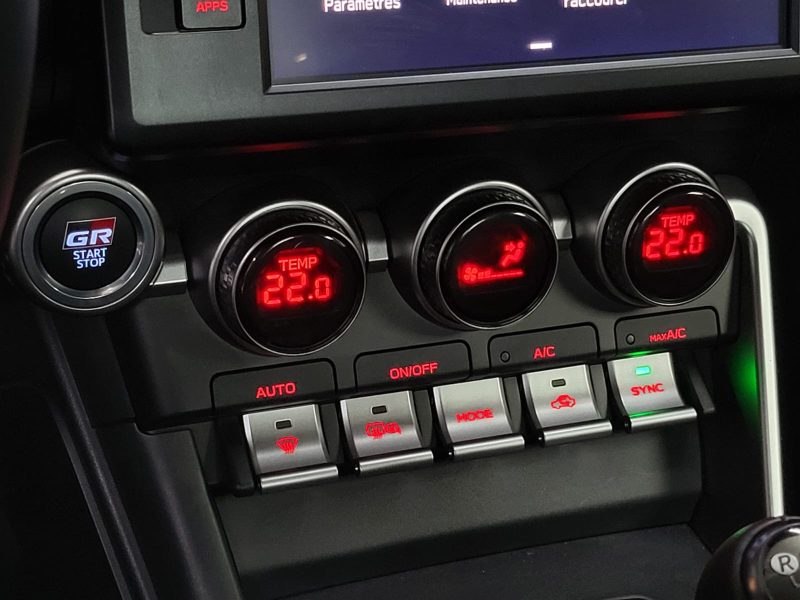 TOYOTA GR86 2.4 VVT-i 234cv BVM6 1ère Main / GARANTIE CONSTRUCTEUR JUSQU'EN 05/2026