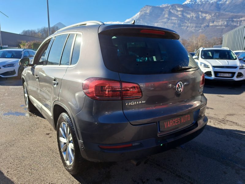 VOLKSWAGEN TIGUAN 2016