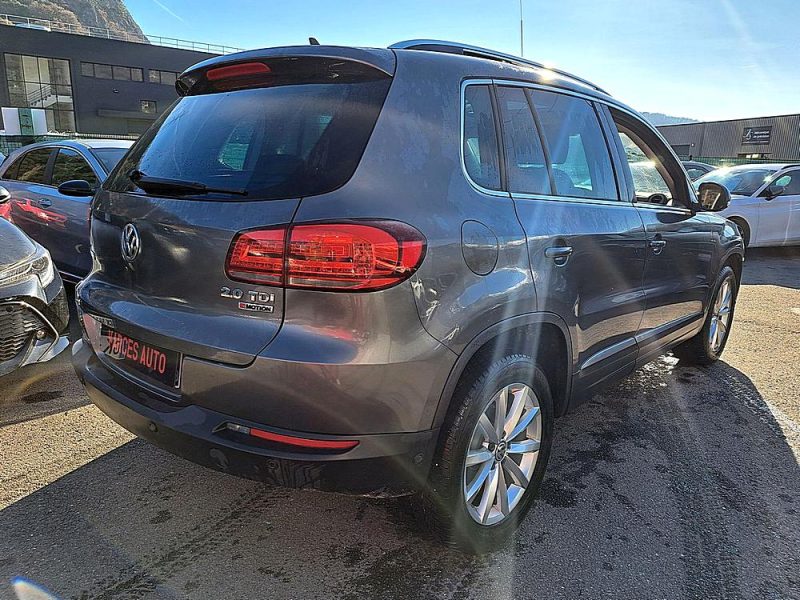 VOLKSWAGEN TIGUAN 2016