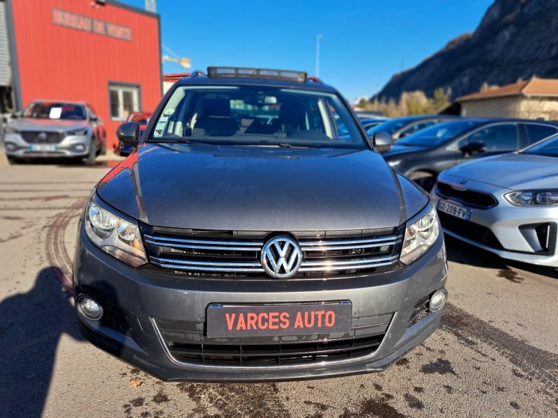 VOLKSWAGEN TIGUAN 2016