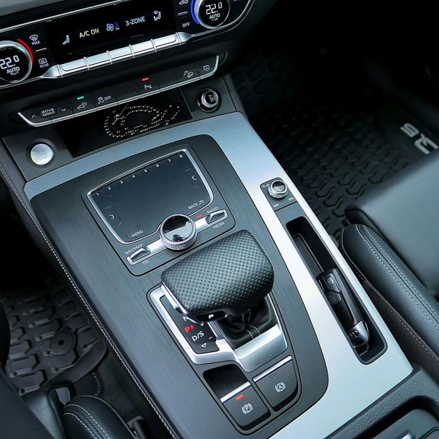 AUDI Q5 55 TFSI E 2020