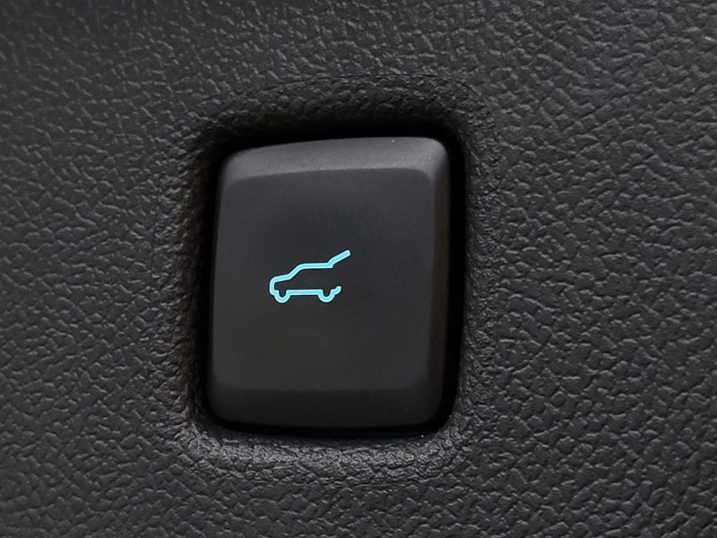 FORD KUGA Hybrid 190cv ST-Line Boîte Auto Powershift 4X2 / GARANTIE CONSTRUCTEUR 11/2026