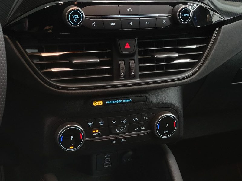 FORD KUGA Hybrid 190cv ST-Line Boîte Auto Powershift 4X2 / GARANTIE CONSTRUCTEUR 11/2026