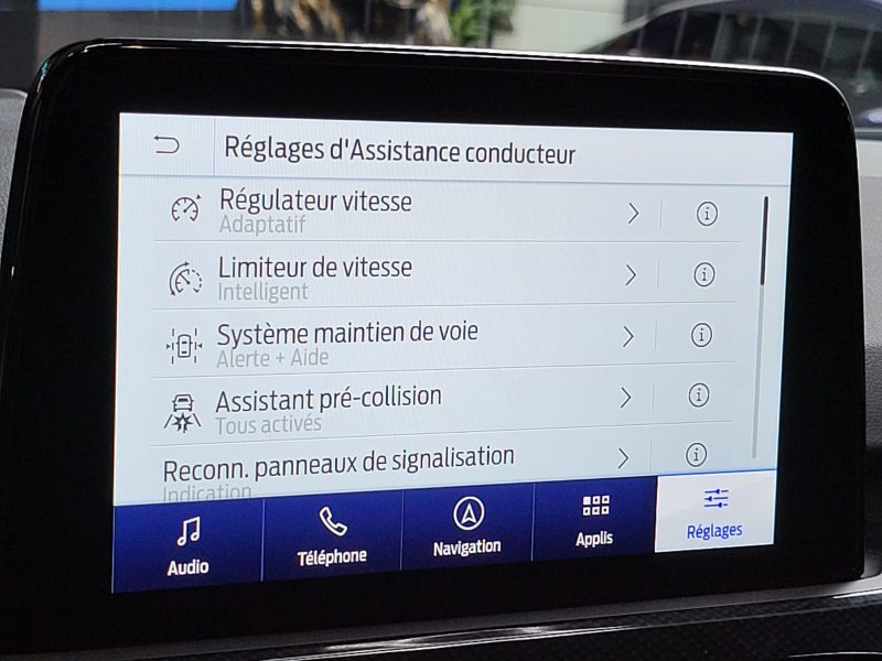 FORD KUGA Hybrid 190cv ST-Line Boîte Auto Powershift 4X2 / GARANTIE CONSTRUCTEUR 11/2026