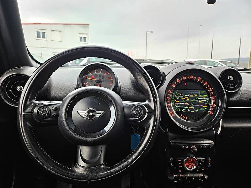 Mini COUNTRYMAN 1.6L  90cv PACK CHILI *Full Options*/ Révisée&Garantie