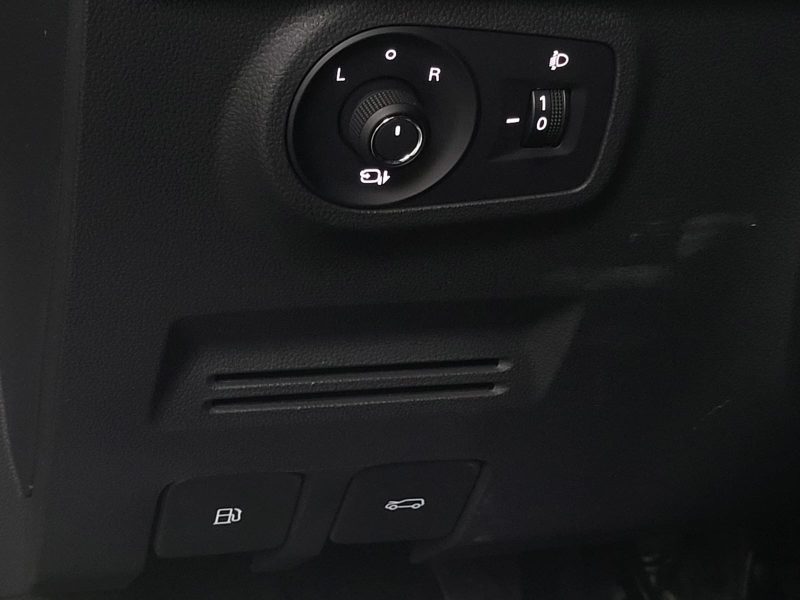 MG ZS 1.5 VTi-Tech 106cv Luxury BVM5 / GARANTIE CONSTRUCTEUR 7 ANS OU 09/2030