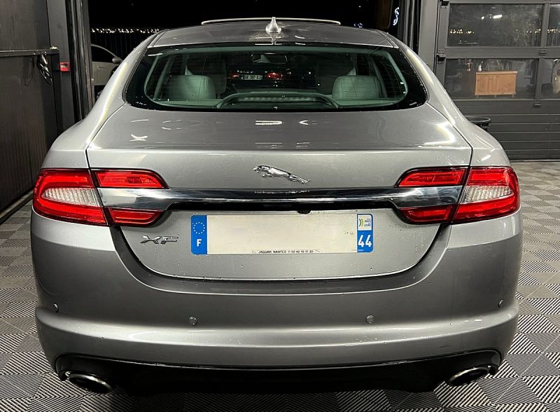 JAGUAR XF PHASE 2 LUXE 2.0 Ti 140 BVA8 TOIT OUVRANT CUIR GPS ORIGINE FRANCE 64 100 Kms Garantie 1 an