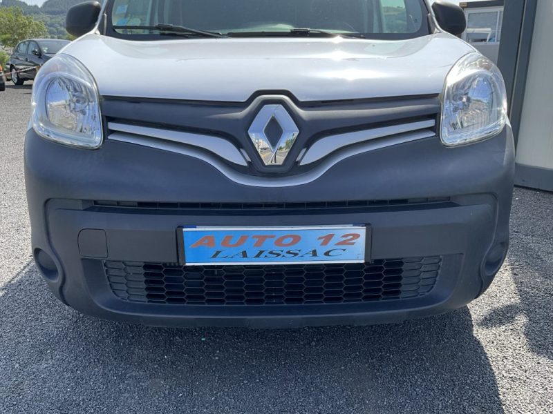 RENAULT KANGOO 1,5 BLUE-DCI 75 CV CONFORT  15 000KM 