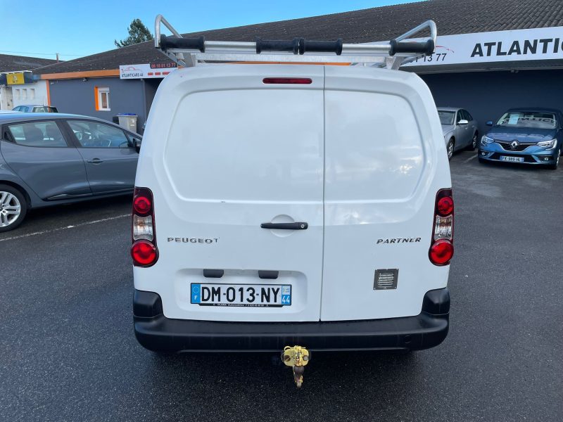 PEUGEOT PARTNER FGN 120 L1 2014
