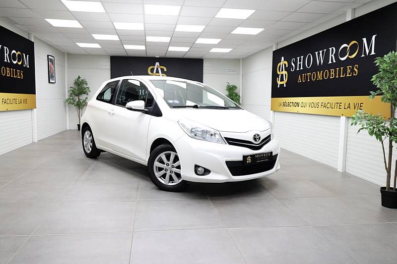 TOYOTA YARIS 2012